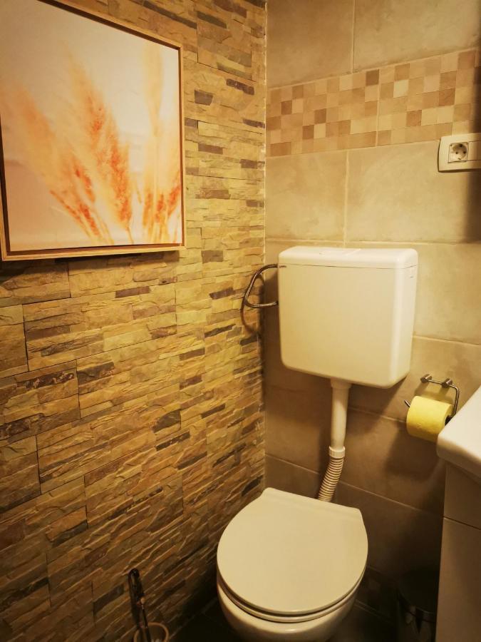 Attica Apartment 普拉 外观 照片